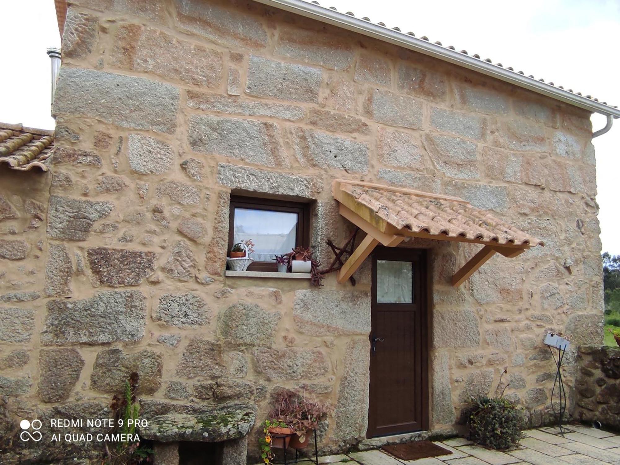 Gasthaus Quinta Damigo Seia Exterior foto